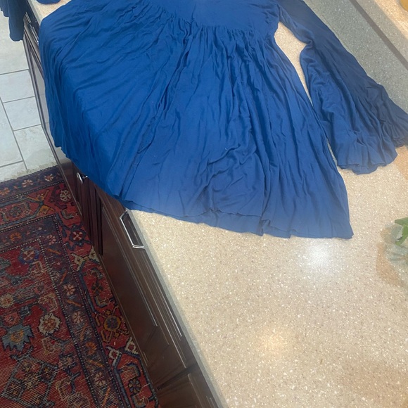 Lovely, flowing Free People size S.P. Blue mini dress. Long sleeved! - Picture 3 of 3